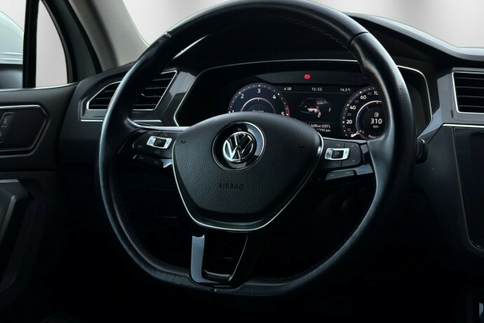 volkswagen-tiguan-diesel-2018-big-16