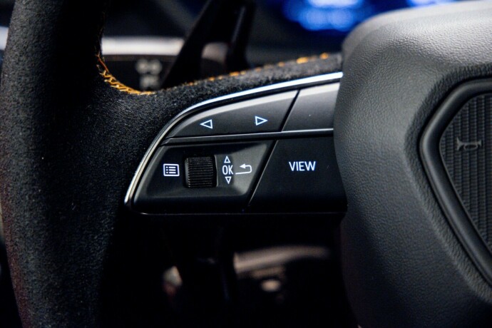 lamborghini-urus-bensin-2021-big-24