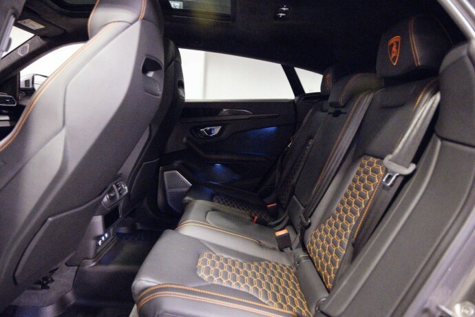 lamborghini-urus-bensin-2021-big-15