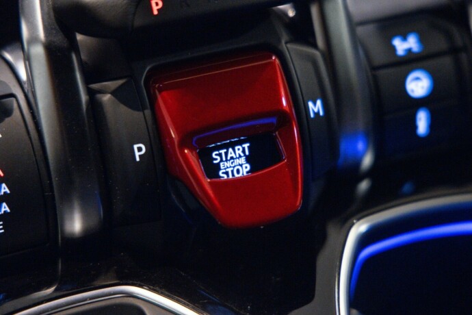 lamborghini-urus-bensin-2021-big-38