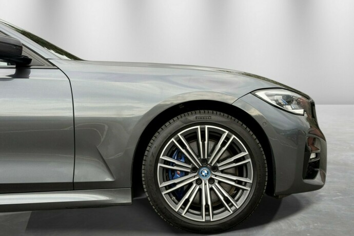 bmw-3-serie-plug-in-petrol-2022-big-12