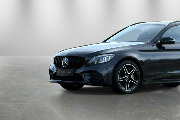 mercedes-benz-c-klasse-elektrisitetbensin-2020-big-3