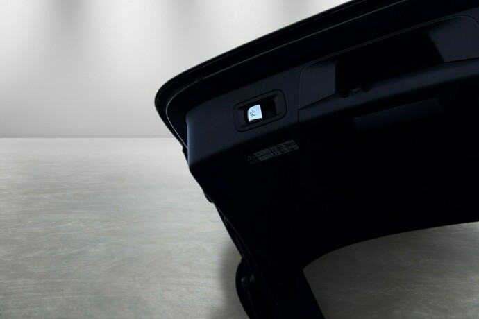 mercedes-benz-c-klasse-plug-in-petrol-2020-big-56