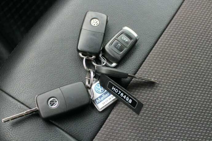 volkswagen-transporter-diesel-2018-big-18