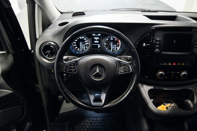 mercedes-benz-vito-diesel-2022-big-10