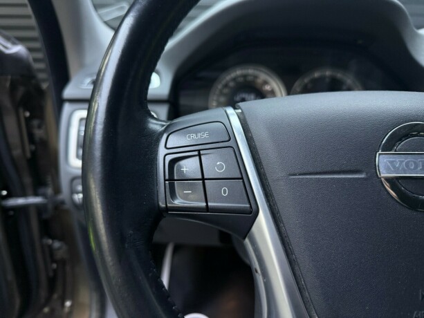 volvo-v70-diesel-2012-big-14