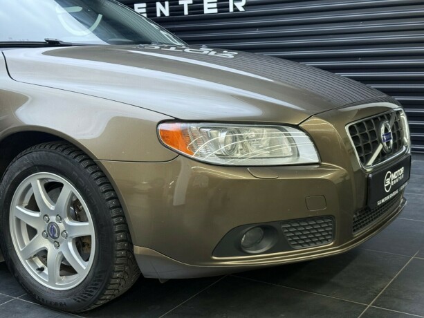 volvo-v70-diesel-2012-big-2