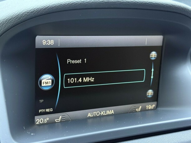 volvo-v70-diesel-2012-big-18