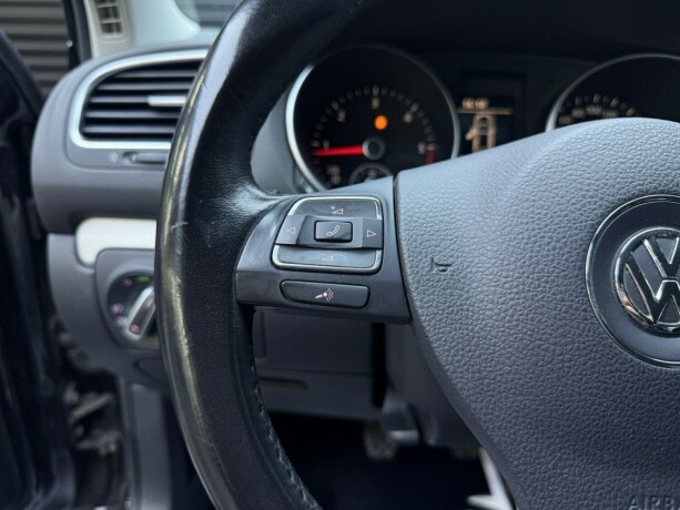 volkswagen-golf-diesel-2011-big-14