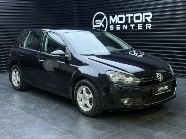 volkswagen-golf-diesel-2011-big-0