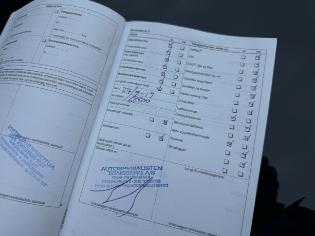 volkswagen-golf-diesel-2011-big-30