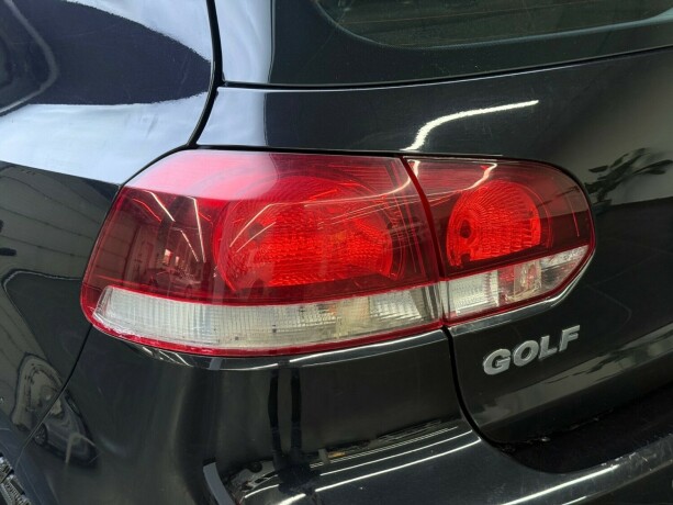 volkswagen-golf-diesel-2011-big-6