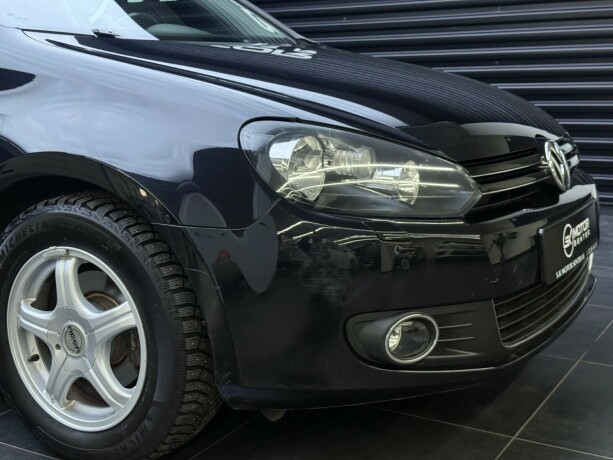 volkswagen-golf-diesel-2011-big-2