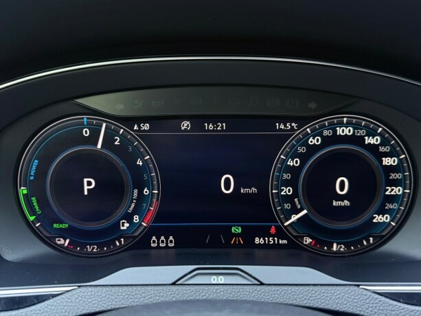 volkswagen-passat-elektrisitetbensin-2019-big-16