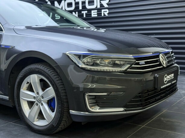 volkswagen-passat-elektrisitetbensin-2019-big-2