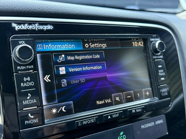 mitsubishi-outlander-elektrisitetbensin-2016-big-21