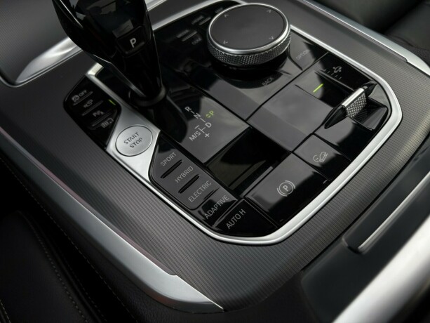 bmw-x5-elektrisitetbensin-2020-big-25