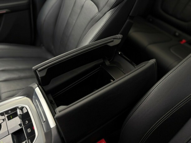 bmw-x5-elektrisitetbensin-2020-big-28