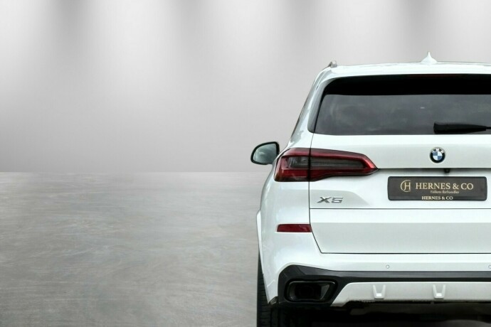 bmw-x5-elektrisitetbensin-2020-big-9