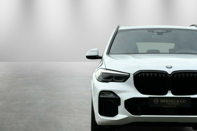 bmw-x5-elektrisitetbensin-2020-big-3
