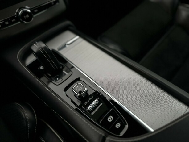 volvo-xc-90-elektrisitetbensin-2021-big-19