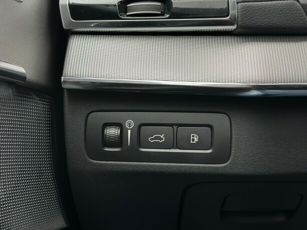 volvo-xc-90-elektrisitetbensin-2021-big-28