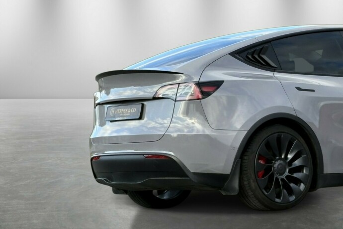 tesla-model-y-elektrisitet-2022-big-7