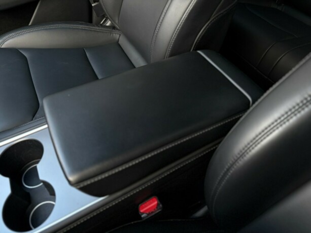 tesla-model-y-elektrisitet-2022-big-11