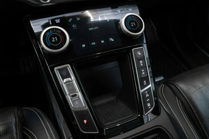 jaguar-i-pace-elektrisitet-2019-big-21