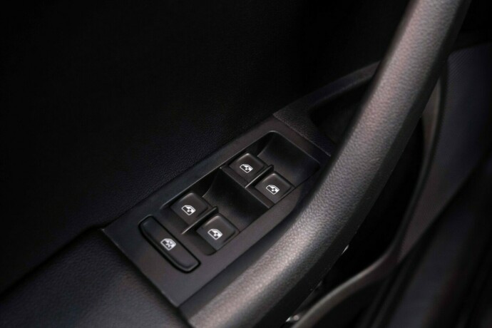 skoda-octavia-diesel-2020-big-25