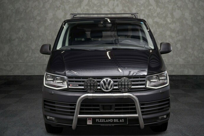 volkswagen-transporter-diesel-2017-big-8