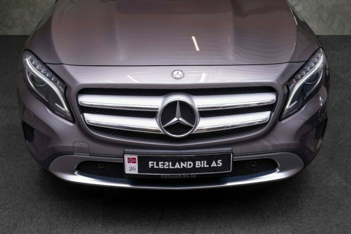 mercedes-benz-gla-bensin-2016-big-5