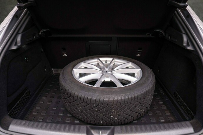 mercedes-benz-gla-bensin-2016-big-36