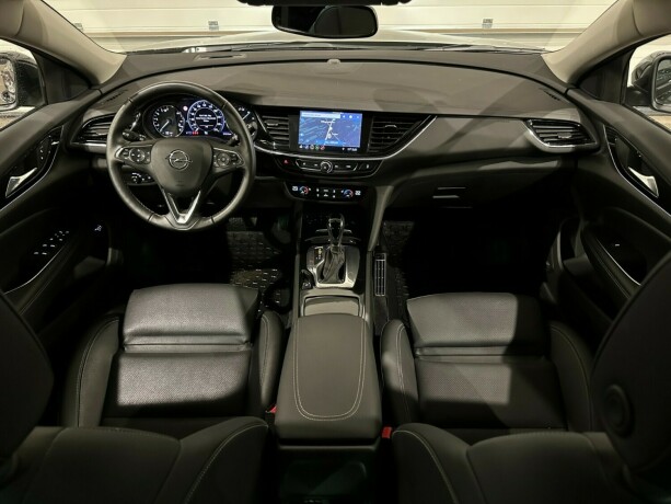 opel-insignia-diesel-2019-big-15