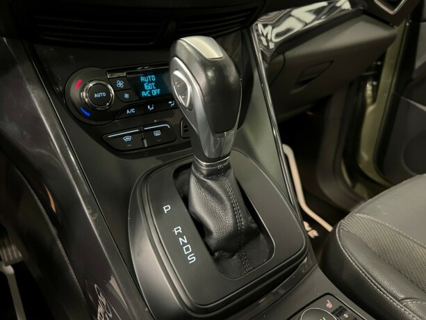 ford-kuga-diesel-2014-big-23