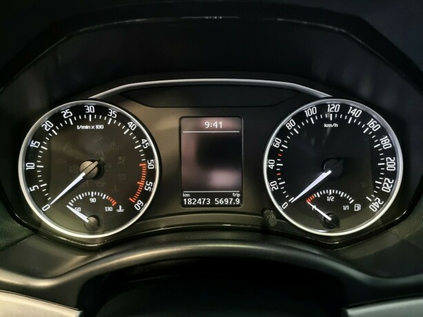 skoda-octavia-diesel-2013-big-7