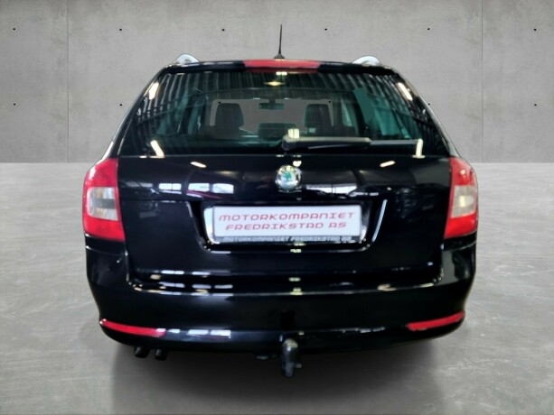 skoda-octavia-diesel-2013-big-3
