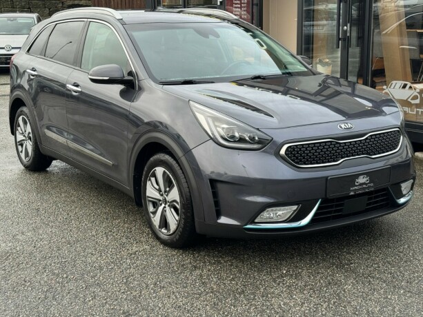 kia-niro-elektrisitetbensin-2019-big-2