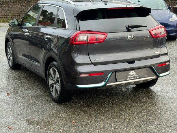 kia-niro-elektrisitetbensin-2019-big-6