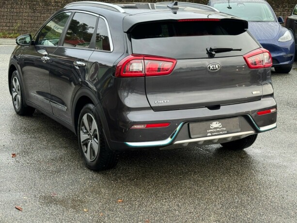 kia-niro-elektrisitetbensin-2019-big-5