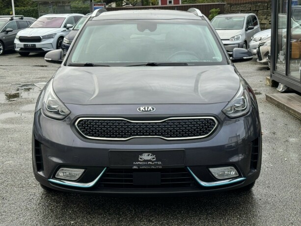 kia-niro-elektrisitetbensin-2019-big-1