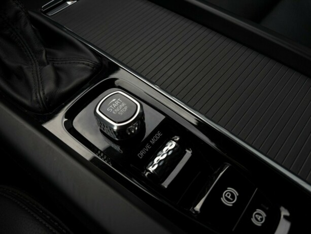 volvo-v60-cross-country-diesel-2020-big-20