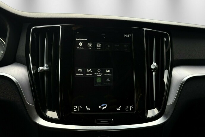 volvo-v60-cross-country-diesel-2020-big-36