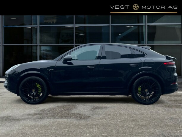 porsche-cayenne-coupe-elektrisitetbensin-2020-big-3