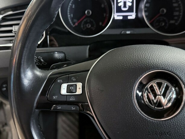 volkswagen-golf-sportsvan-bensin-2017-big-14