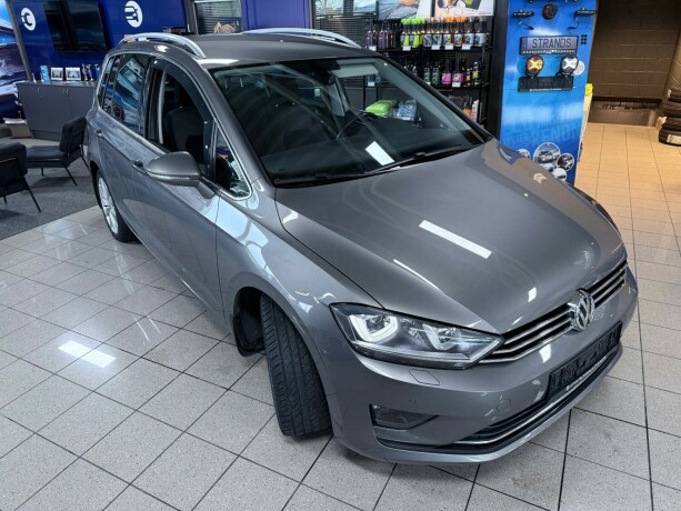 volkswagen-golf-sportsvan-bensin-2017-big-8