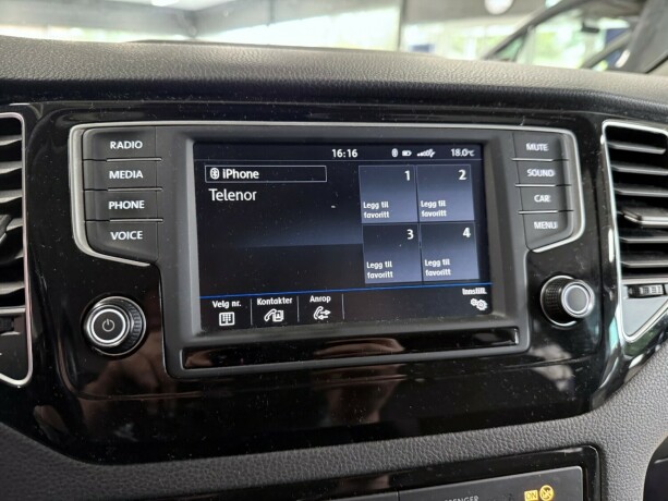 volkswagen-golf-sportsvan-bensin-2017-big-22