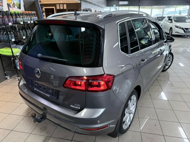 volkswagen-golf-sportsvan-bensin-2017-big-6