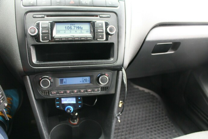 volkswagen-polo-bensin-2010-big-7