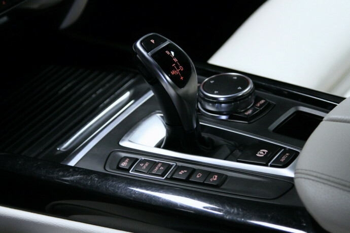 bmw-x5-diesel-2016-big-17